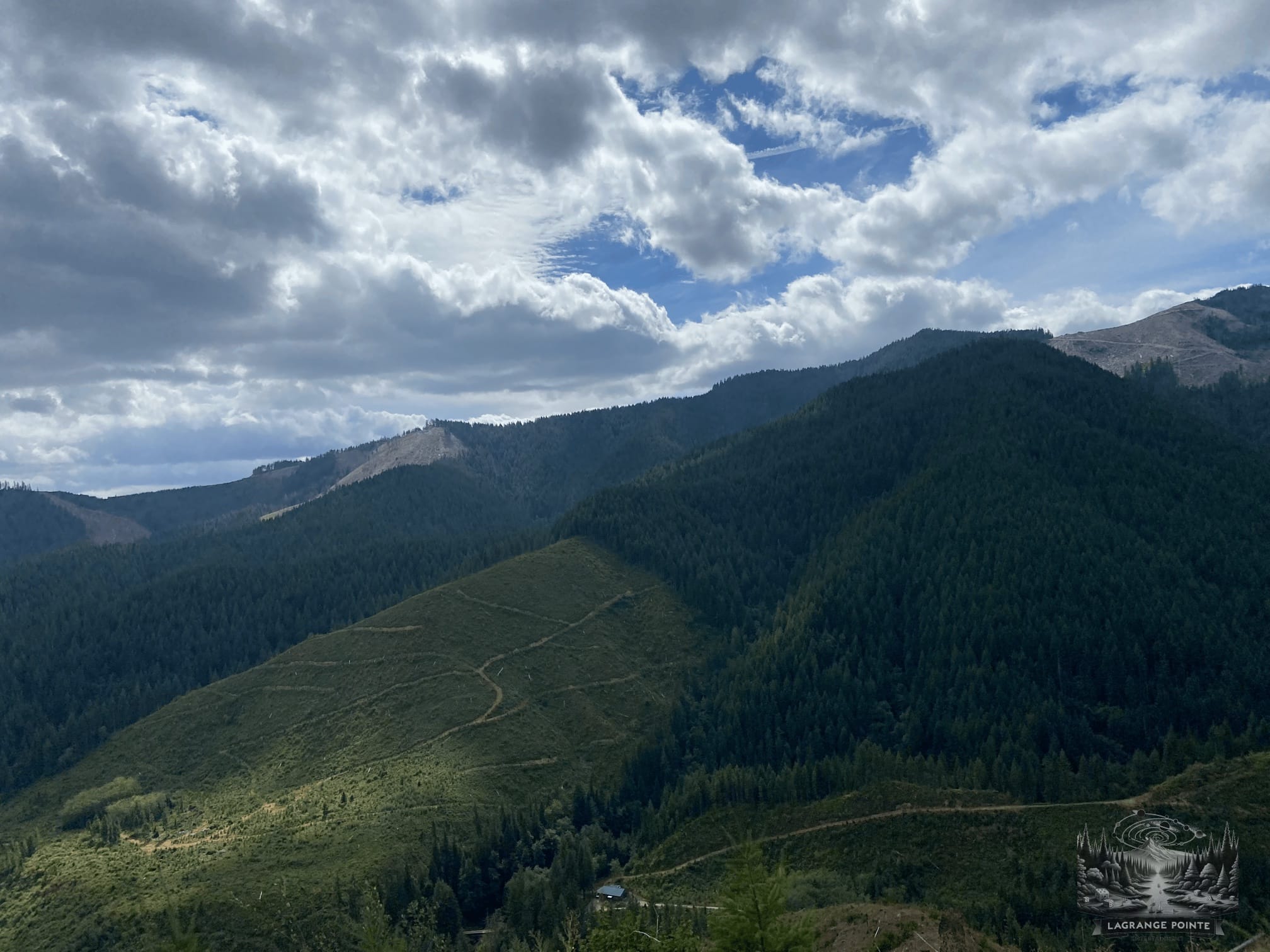 Near 3 corner Rock in Washington